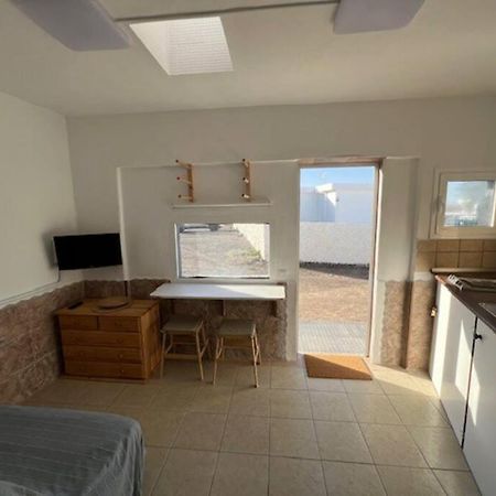 Acogedor Apartamento En Famara Esterno foto