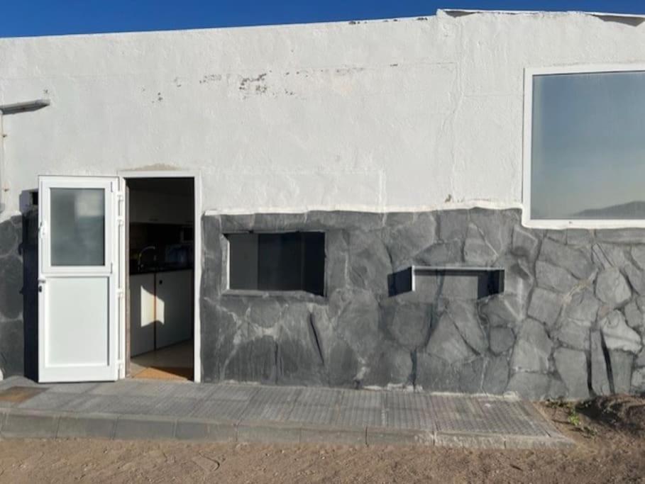 Acogedor Apartamento En Famara Esterno foto